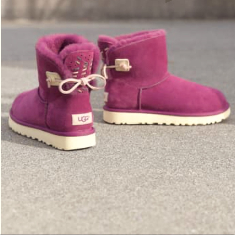 Ugg Australia Adoria Sheepskin Short boots Magenta